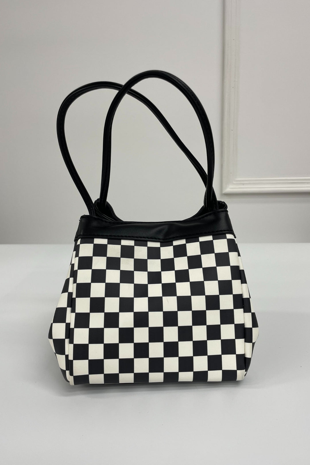 Urban Chic Bucket Tote