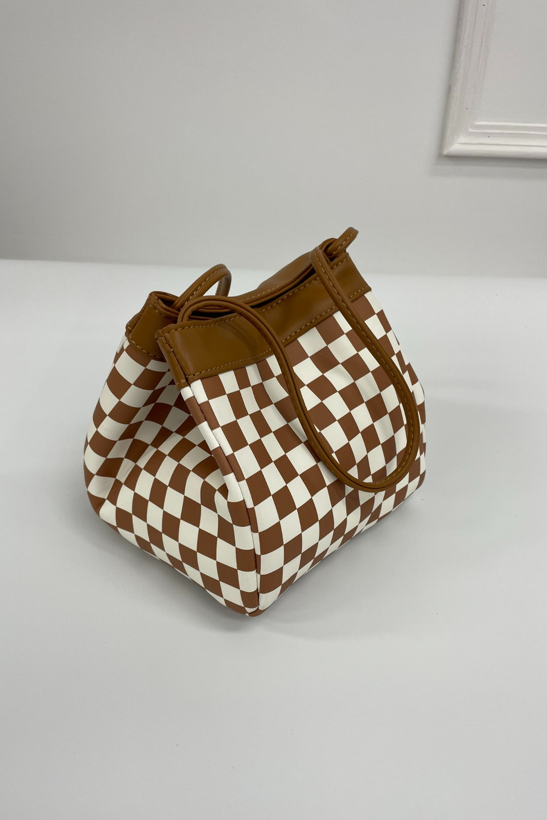 Urban Chic Bucket Tote