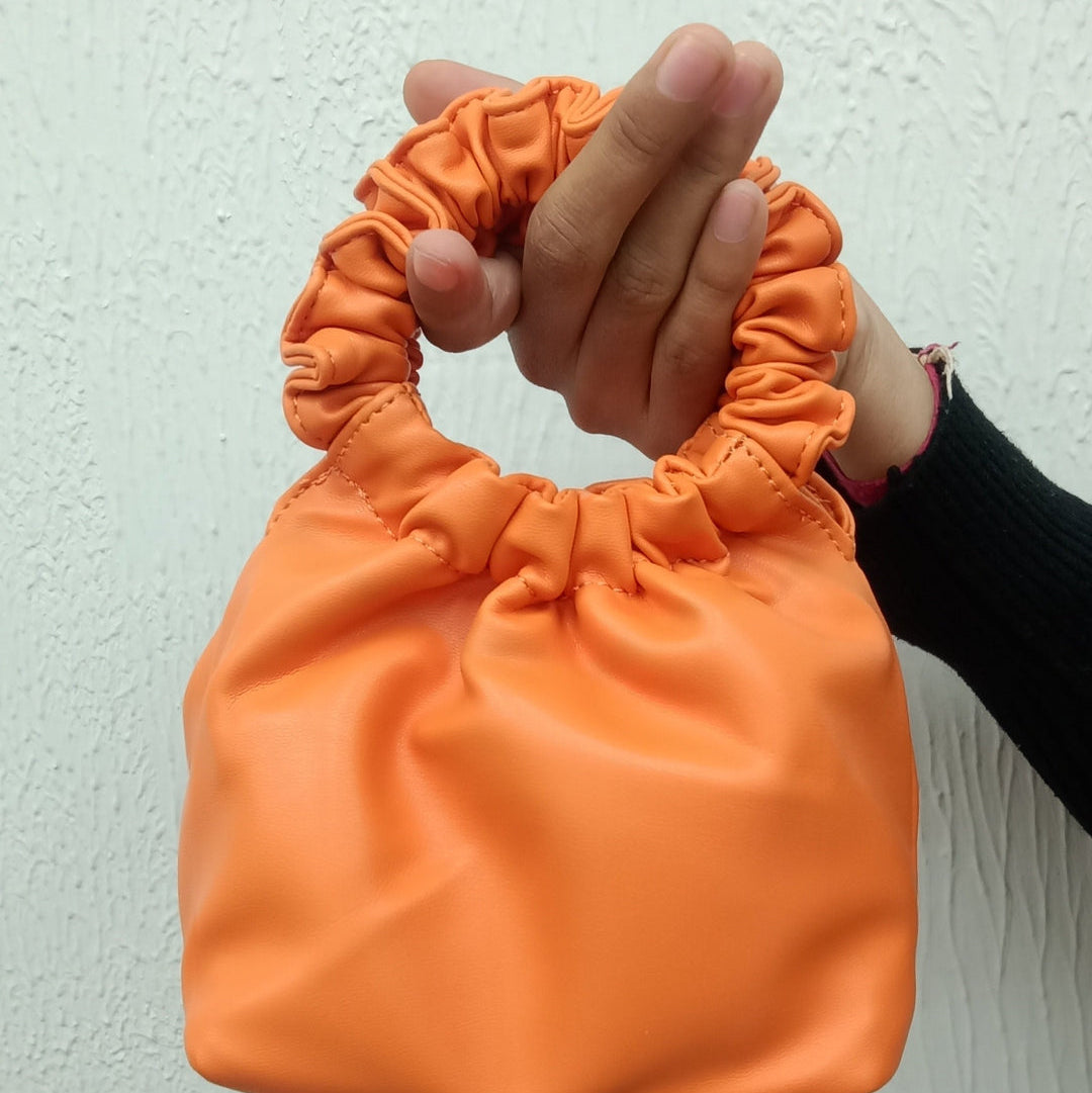 Blossom Chic Chain Bag